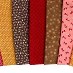 Coral Calico One Yard BundleLori Holt For Riley Blake Designs -Quilt Muse Shop coral calico cu3 1 1