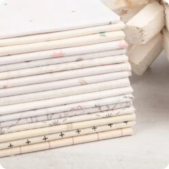 October 2022 Low Volume Fat Quarter BundleFat Quarter Shop Exclusive -Quilt Muse Shop lowvolume 1022 6