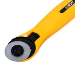 Olfa 28mm Quick-Change Rotary CutterOlfa #RTY1C -Quilt Muse Shop rty1c 28mmquickchangerotarycutter cu